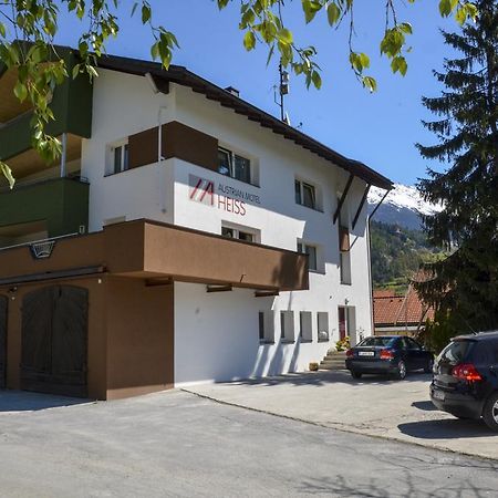 Austrian Motel Heiss Prutz Buitenkant foto