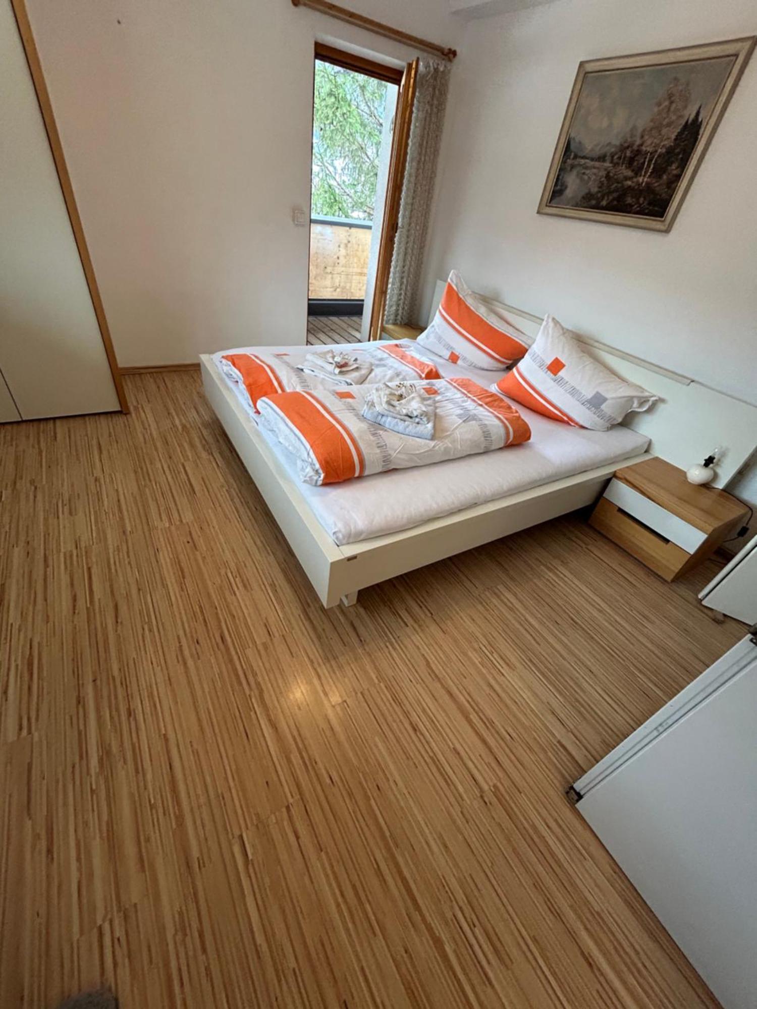 Austrian Motel Heiss Prutz Buitenkant foto